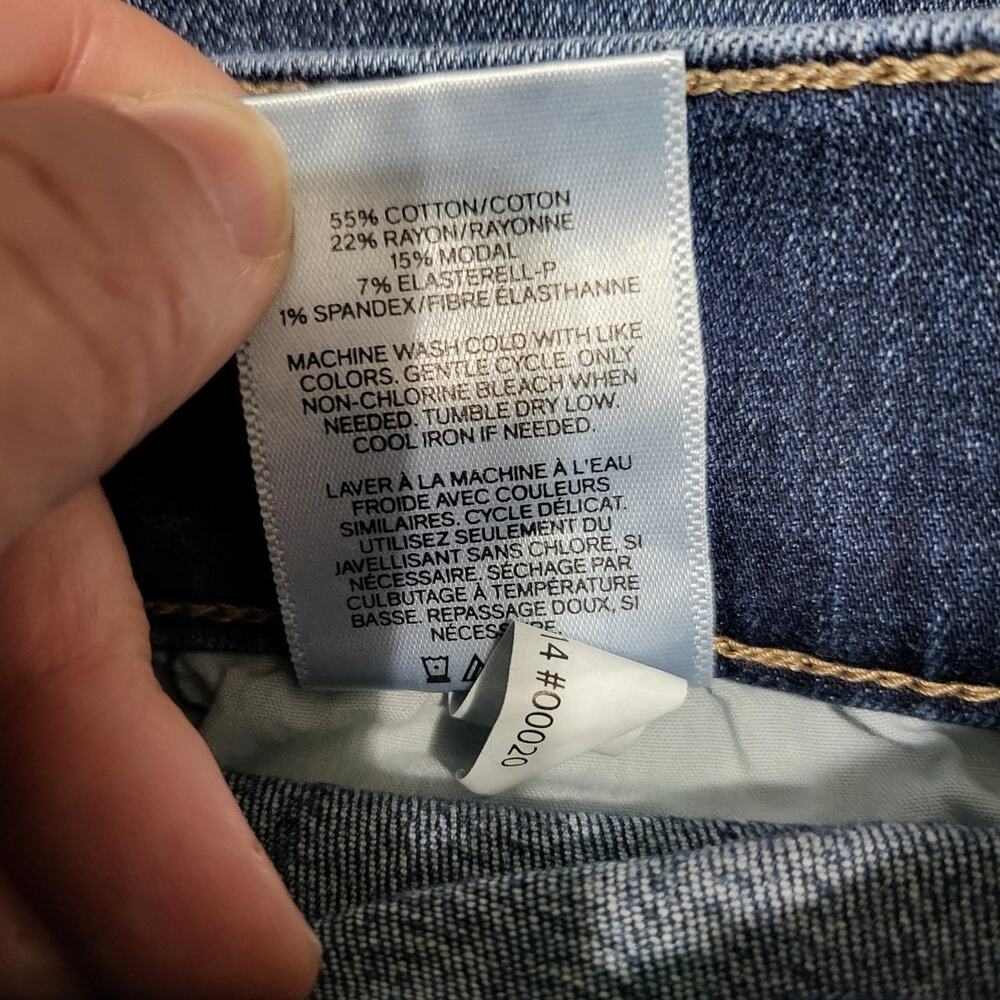 Express Stretch + Performance Dark Wash Cropped L… - image 4